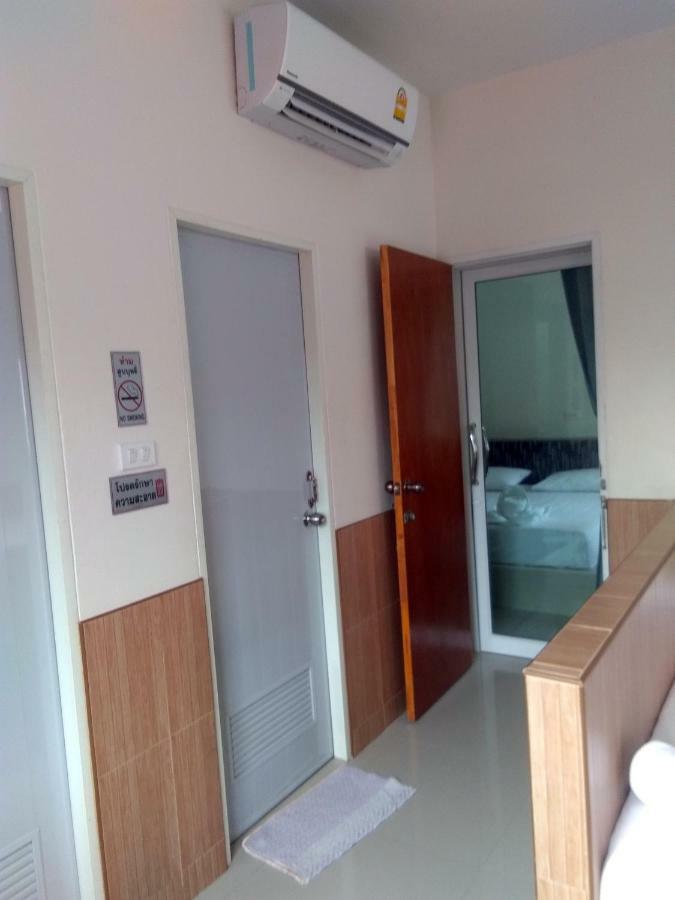 กู๊ดวิวสัตหีบ Hotel ภายนอก รูปภาพ